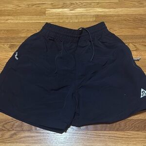 Women acg shorts